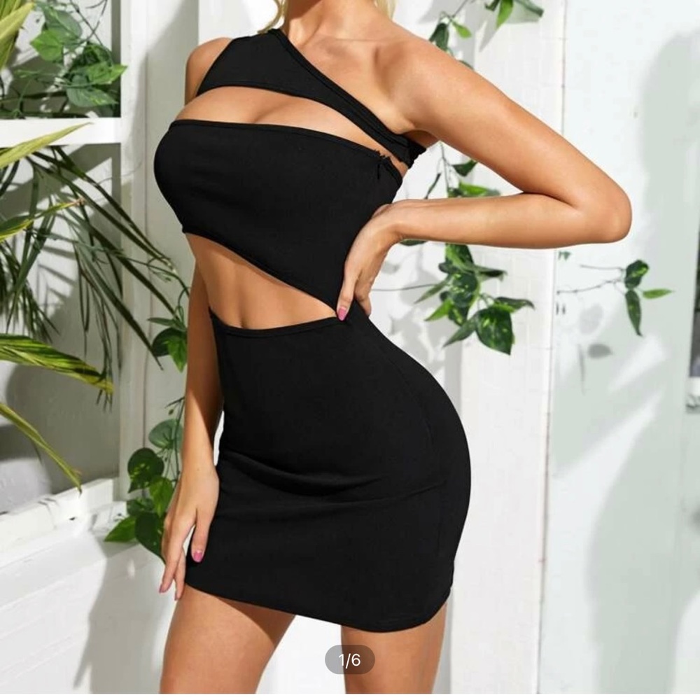 Dress black